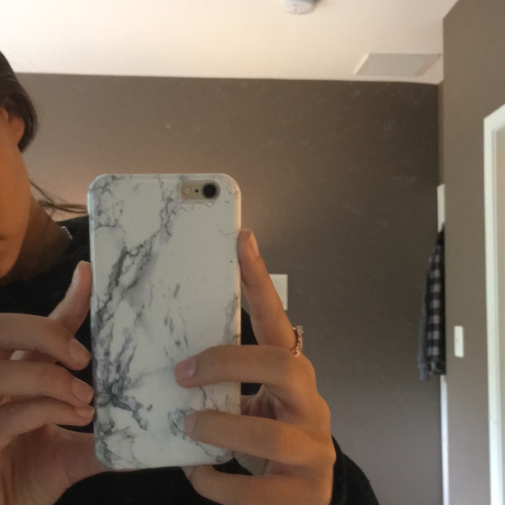 White Marble Iphone 6/6s case
